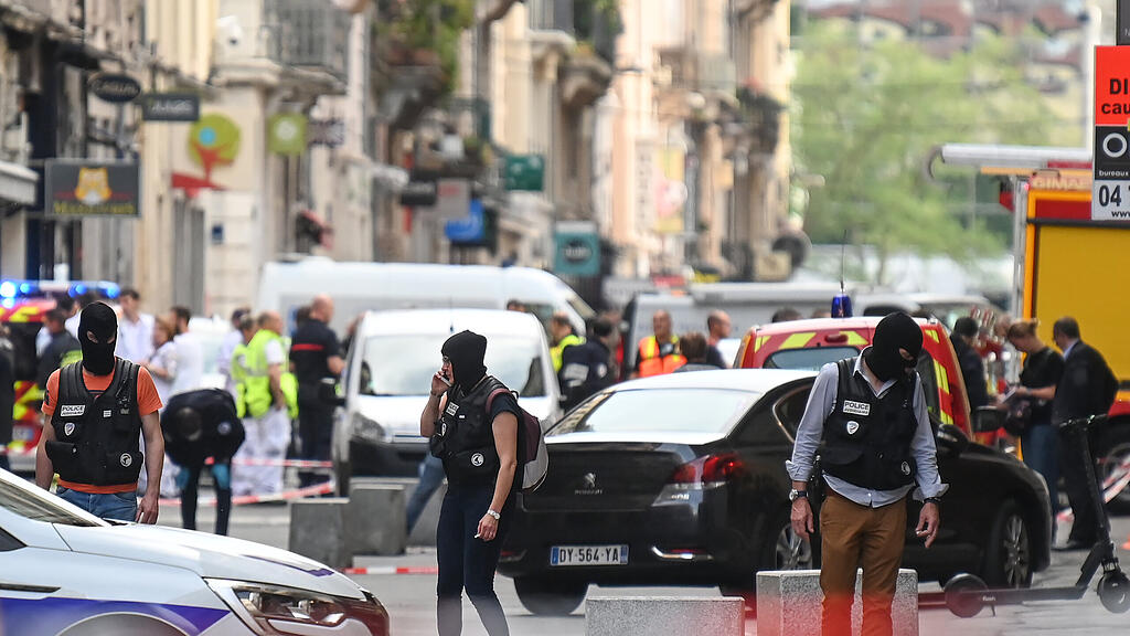 Lyon, Frankreich, Explosion, Terror