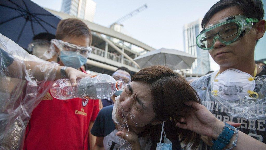 Demonstranten legen Hongkong lahm