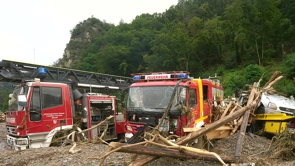 Hochwasser-Chaos in Teilen Deutschlands