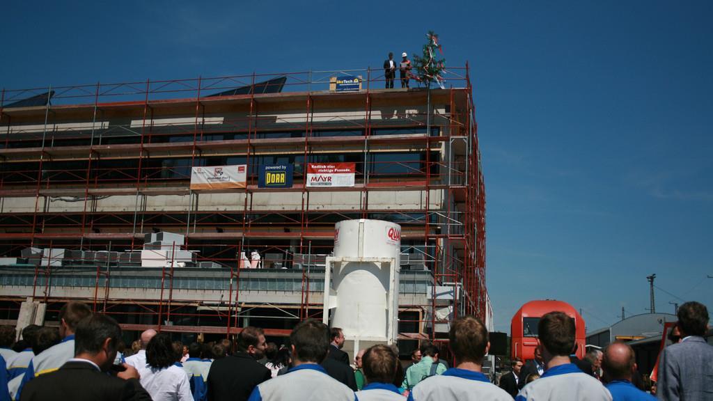 Gleichenfeier der ÖBB-Lehrwerkstätte, II