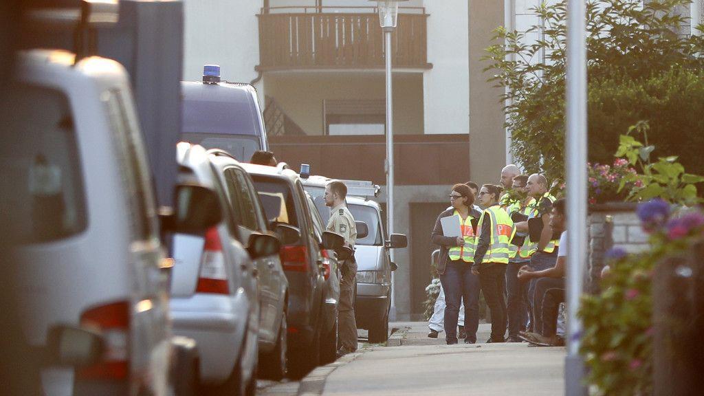 Syrer sprengt sich in Ansbach in die Luft