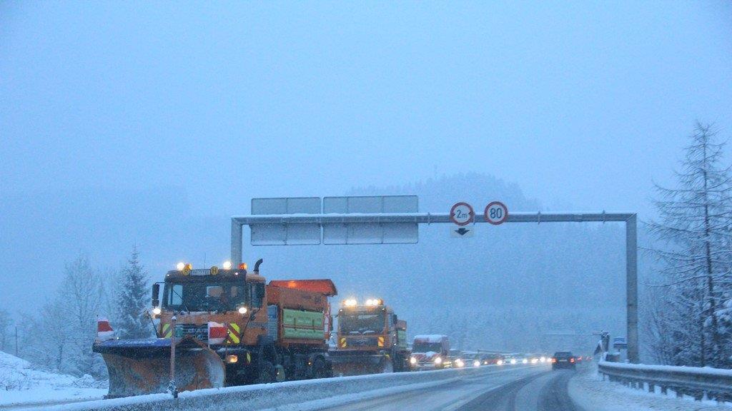 Schneechaos auf A10