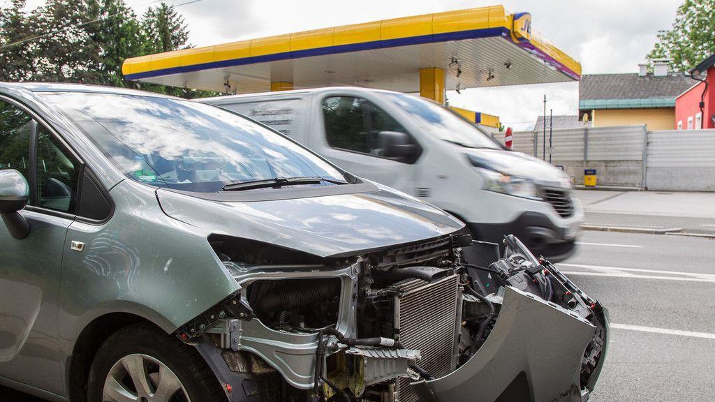 Unfall Rettungsfahrzeug