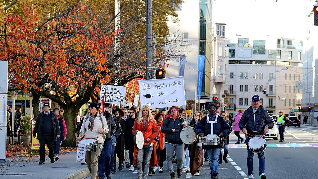 Corona-Protestmarsch in Salzburg