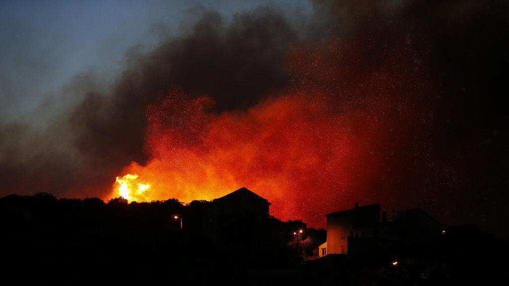 Feuer auf Korsika