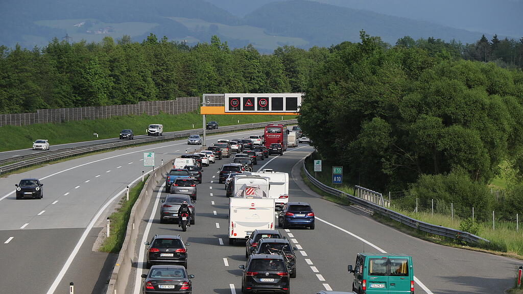Stau_Pfingsten_A1