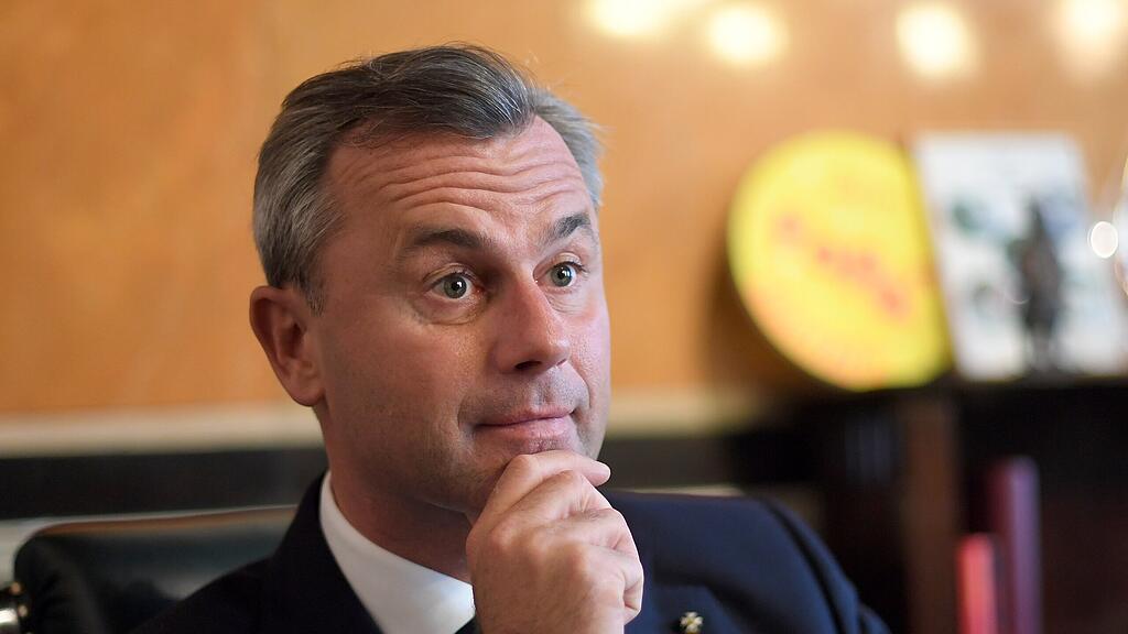 Über eine Wahlempfehlung von einem Pfarrer darf sich Norbert Hofer freuen.