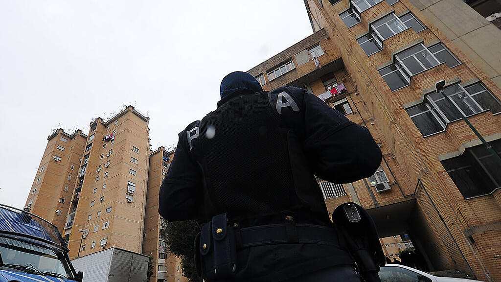 Die italienische Polizei greift hart durch