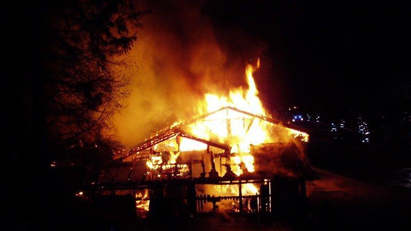 Schießstand in Unken in Brand