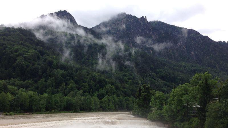 Hoher Pegel der Saalach