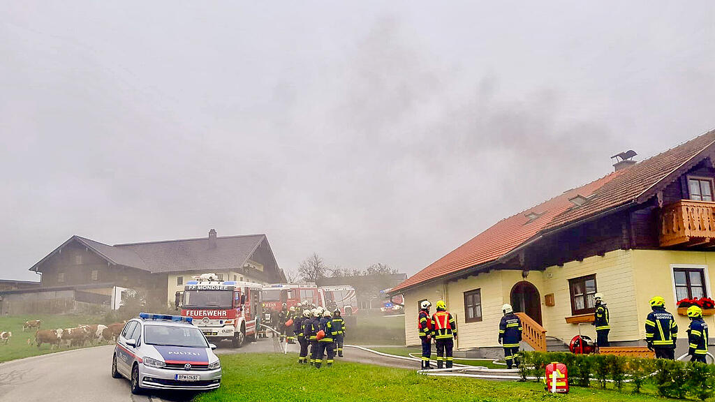 Brand in Hof bei Mondsee