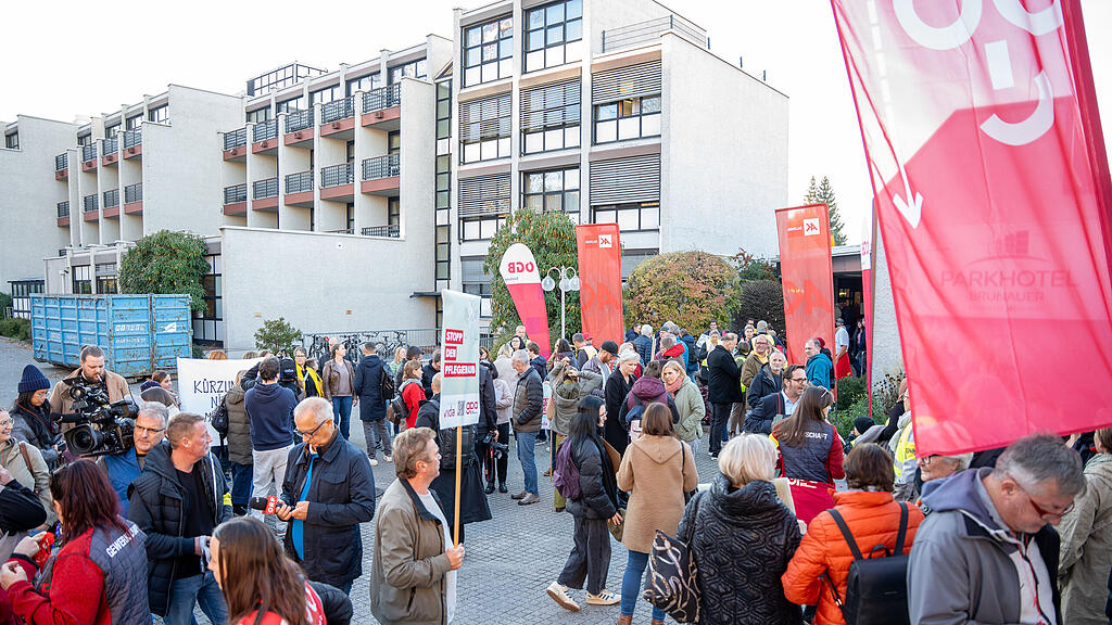 Pflege-Demo in Salzburg