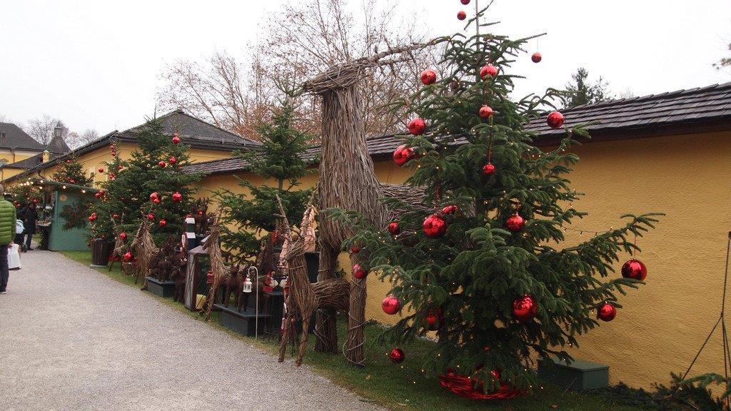 Christkindlmarkt in Hellbrunn