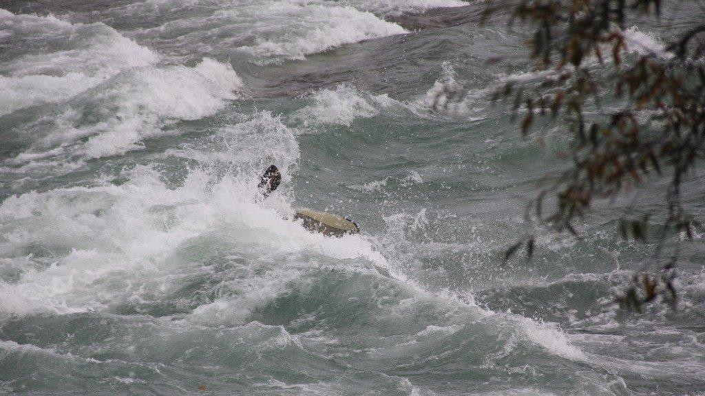 Kajak Freestyle auf der Salzach