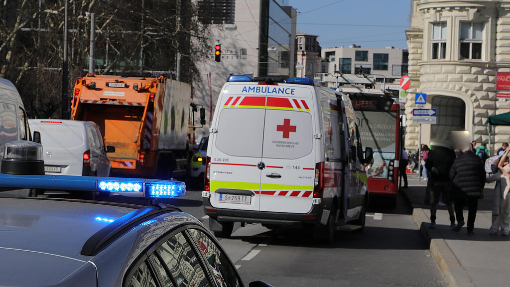 Obus-Unfall am Mirabellplatz