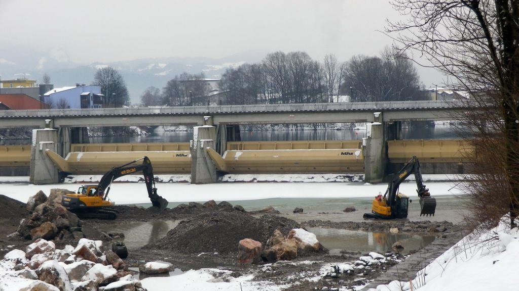 Bilder der Arbeiten am Kraftwerk