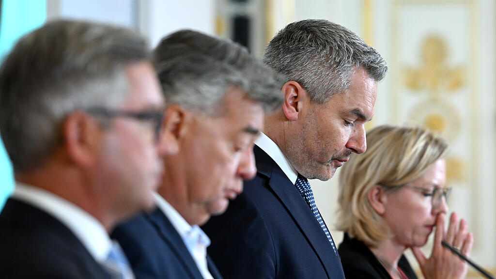 Ministerrat stellt Strompreisdeckel vor