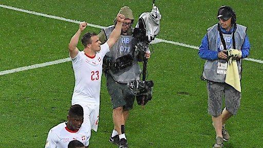 Schweiz gewinnt gegen Serbien