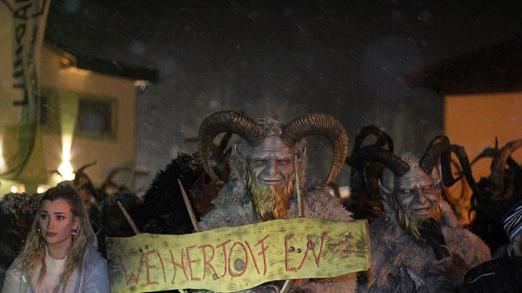 15. Krampuslauf am Villaparkplatz