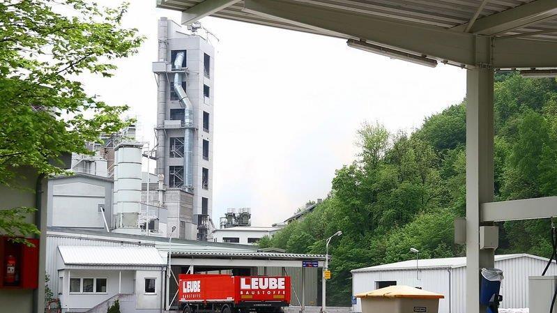 Brand bei Leube in Grödig