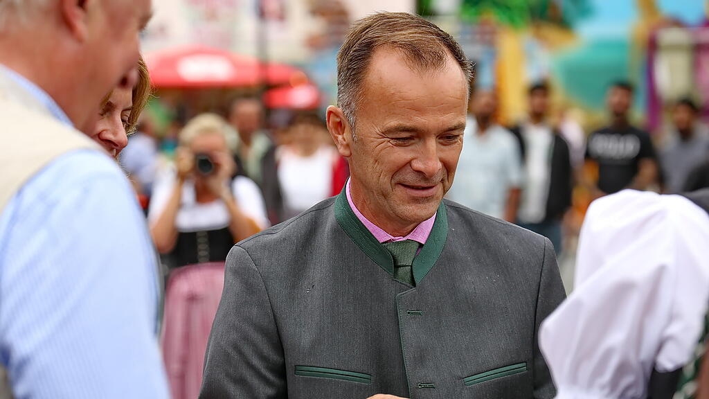 Salzburger Dult: Eröffnung