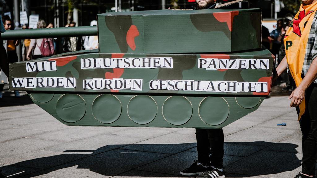 Demo zum EU-Gipfel, I