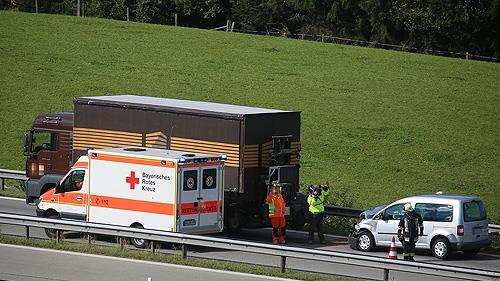 Unfall in Teisendorf fordert zwei Verletzte