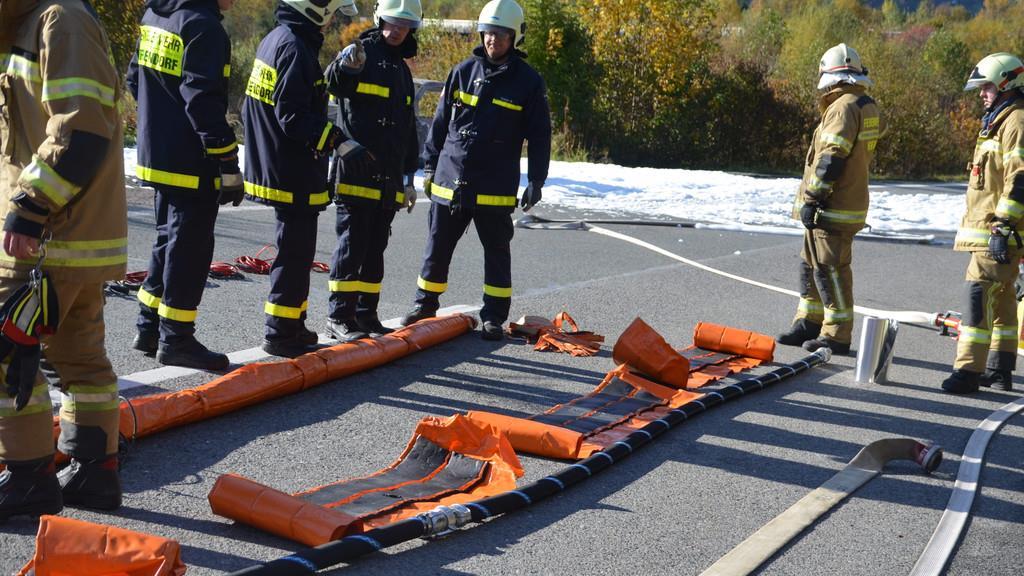 Gefahrgutübung auf der Tauernautobahn II