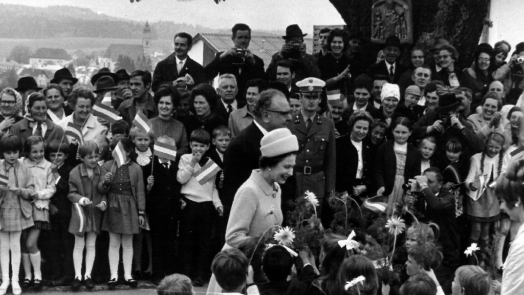 1969 Besuch der Queen.PNG