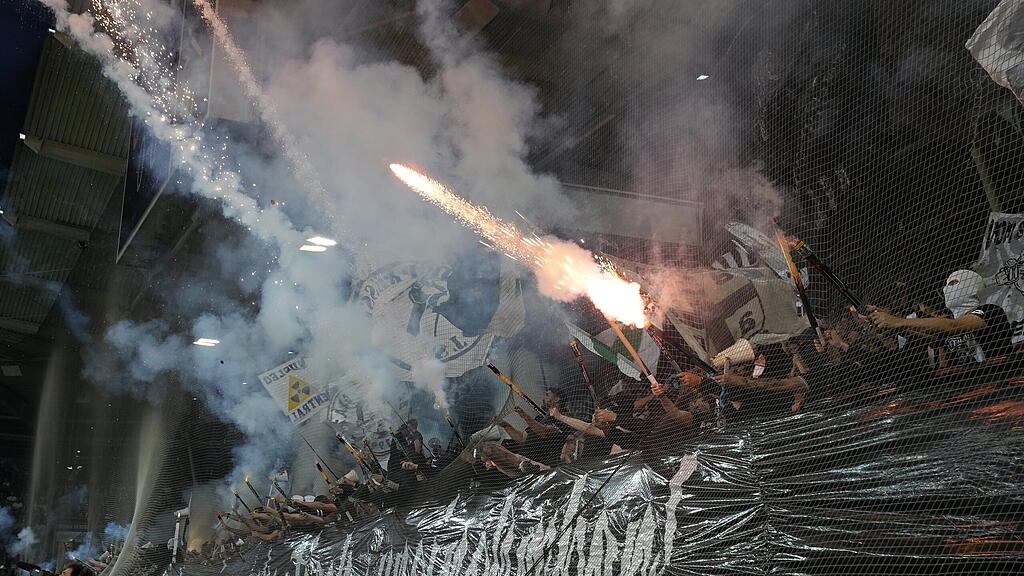 Sturm Graz, Red Bull Salzburg, Feuerwerk