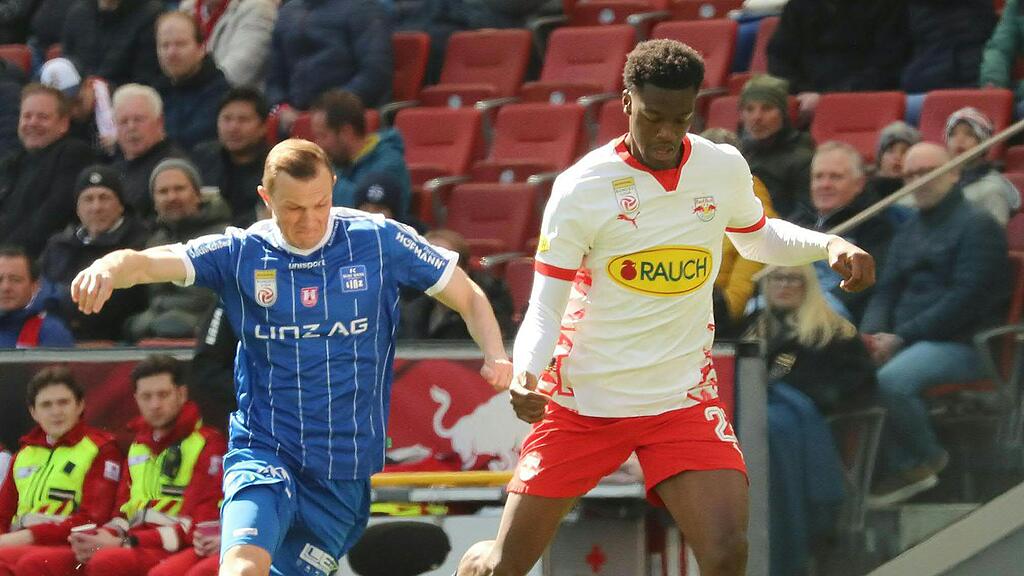 Red Bull Salzburg, Blau-Weiß Linz