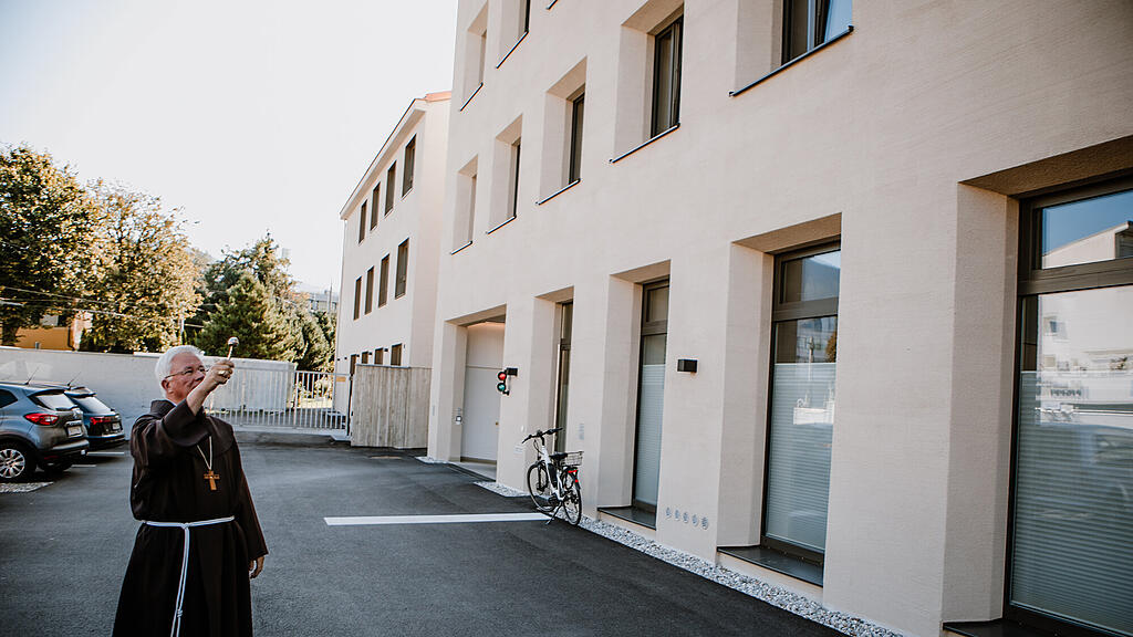 Eröffnung, Caritas-Zentrale