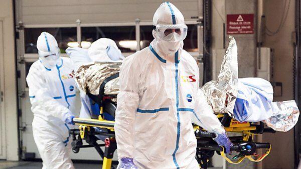 Seit dem Ausbruch der Epidemie sind nach Angaben der WHO 9589 Menschen an Ebola gestorben.
