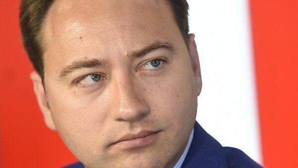 Haimbuchner will auch die Familien wieder stärken