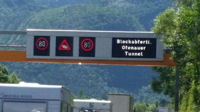 Stau auf der A10 I