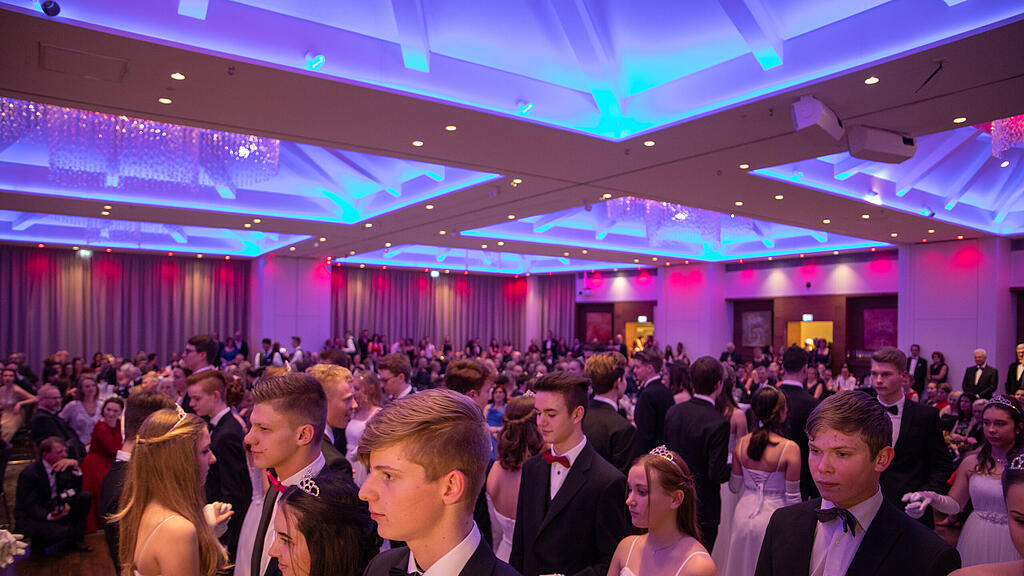 74. Polizeiball