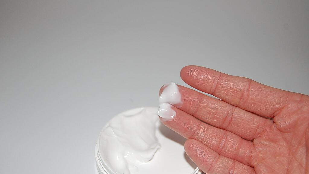 Creme, Lotion, Hautpflege, Körperpflege, SB