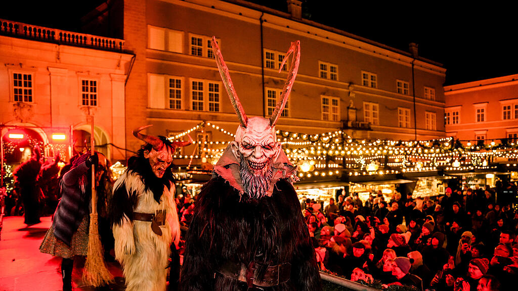 Der Krampuslauf am Christkindlmarkt
