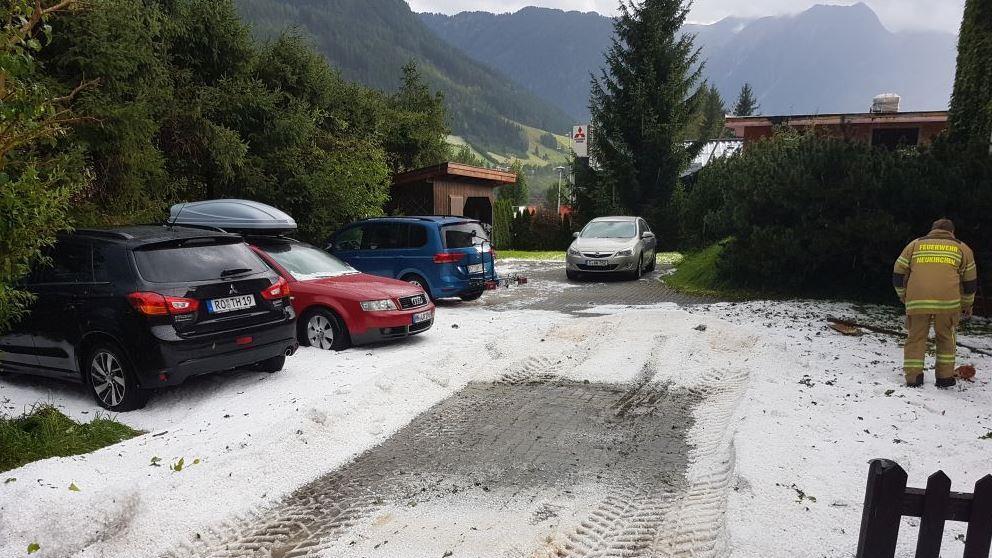 Schwere Hagelschauer in Neukirchen