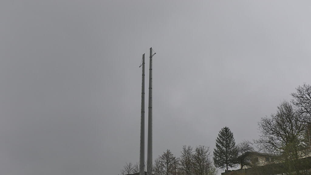 Bau von 380 kV-Leitung
