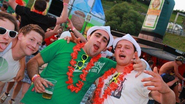 Electric Love: Stimmung am Festivalgelände, Freitag II