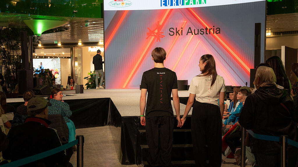Modenschau Ski Austria Stars ||