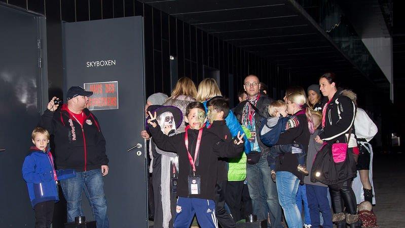 Halloween im Stadion, II