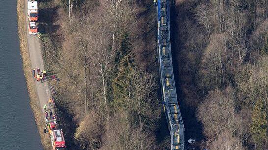 Zugunglück in Bad Aibling: Erschreckende Luftbilder
