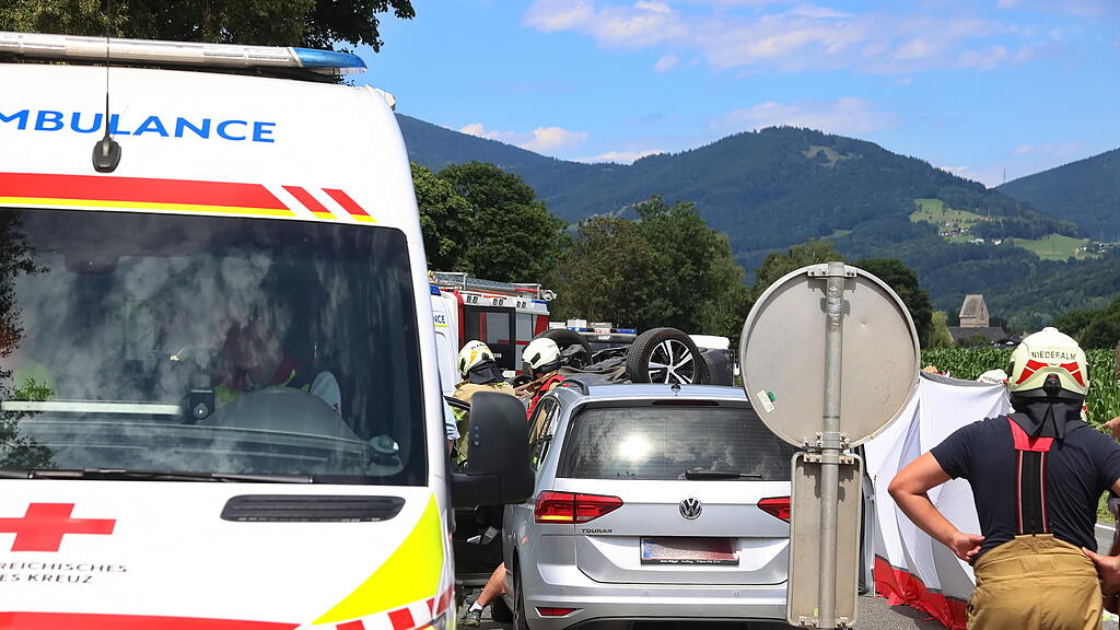 Sechs Verletzte bei Crash auf Alpenstraße II