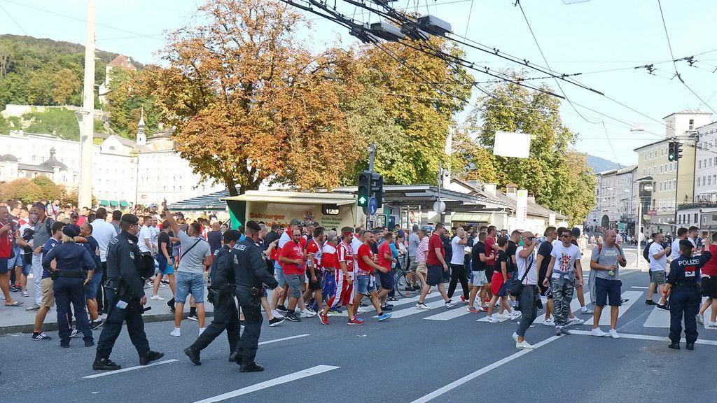 Red Bull Salzburg - Roter Stern Belgrad: Fans in der Altstadt II
