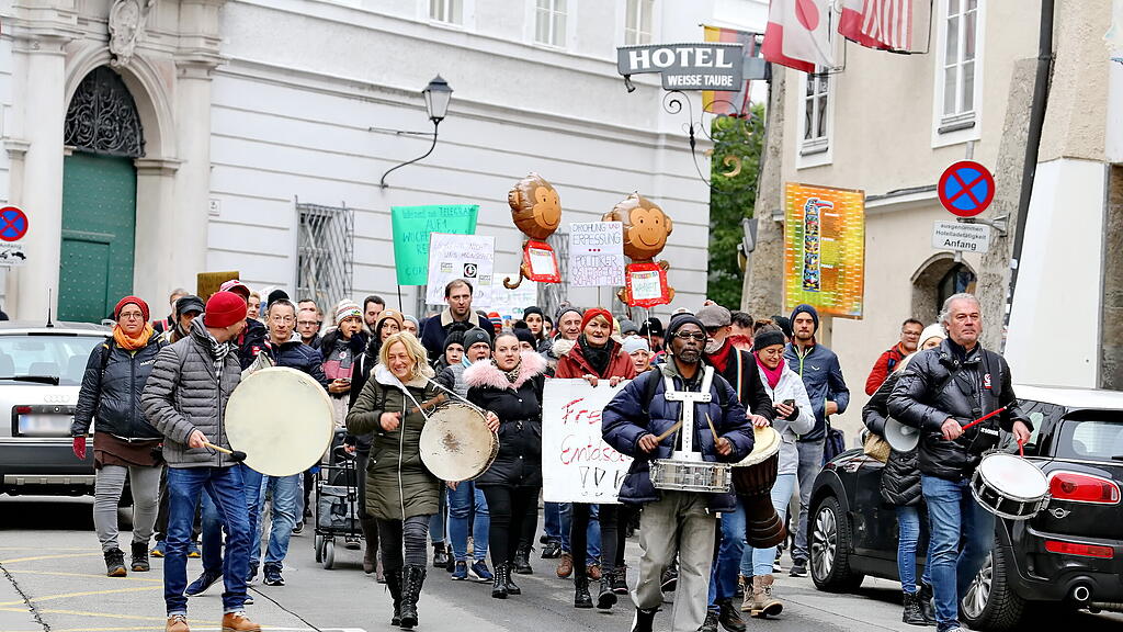Corona-Demo in Salzburg am Sonntag