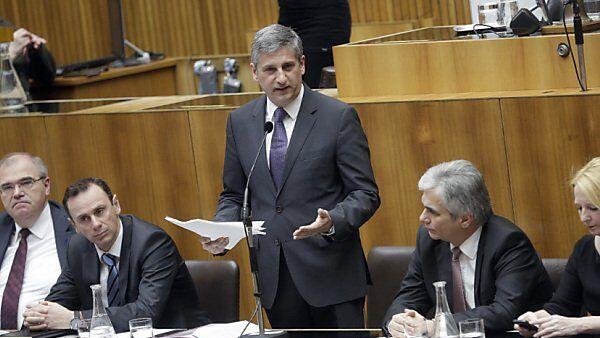 Debatte um Hypo geht weiter
