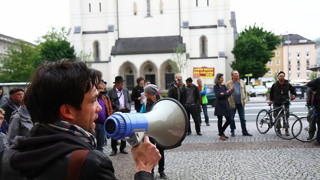 Kundgebung am Dienstag gegen das Bettelverbot.