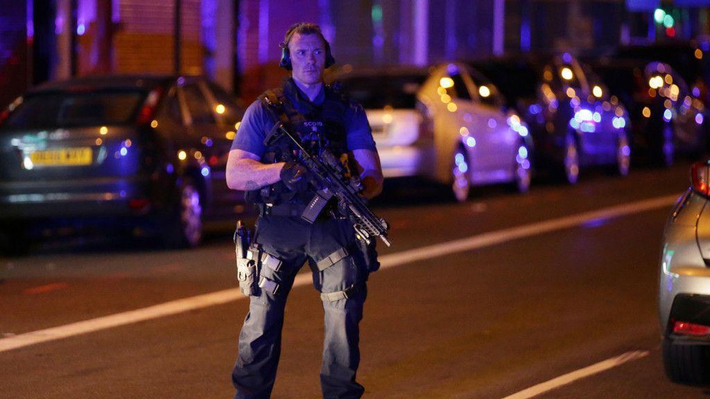 Terror in London: Fahrzeug rast in Menschenmenge